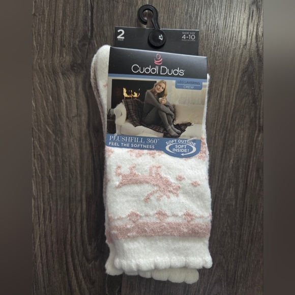 Cuddl Duds Plushfill Crew Socks 2pk NWT - Picture 1 of 5